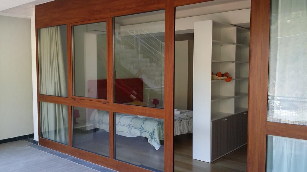 Apartments Le Terrazze Βερνάτσα Δωμάτιο φωτογραφία