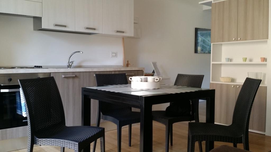 Apartments Le Terrazze Βερνάτσα Δωμάτιο φωτογραφία